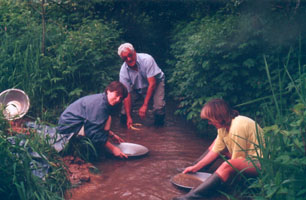 -Corvée vaiselle (photo RDE) (10-06-2000)