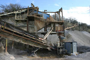 -Crushing and screening equipment (08-04-2006)
