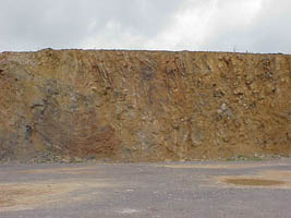 -Synclinal - anticlinal (04-08-2001)