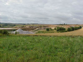 -General view of the quarry (04-08-2001)