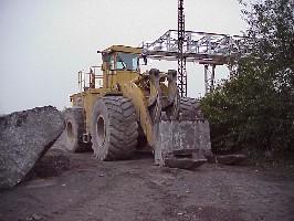 -a caterpillar (12-10-2002)